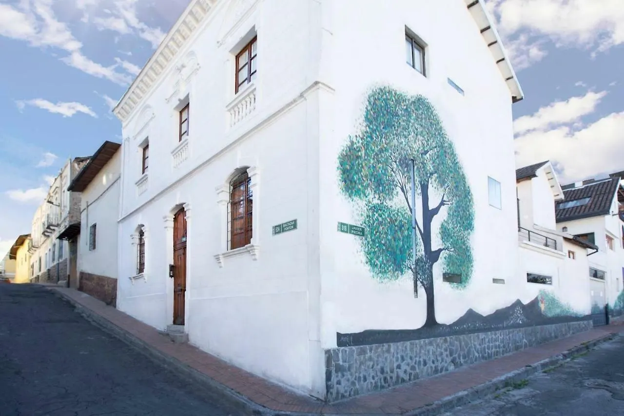 Casa Lunaloma - Boutique Apartments location