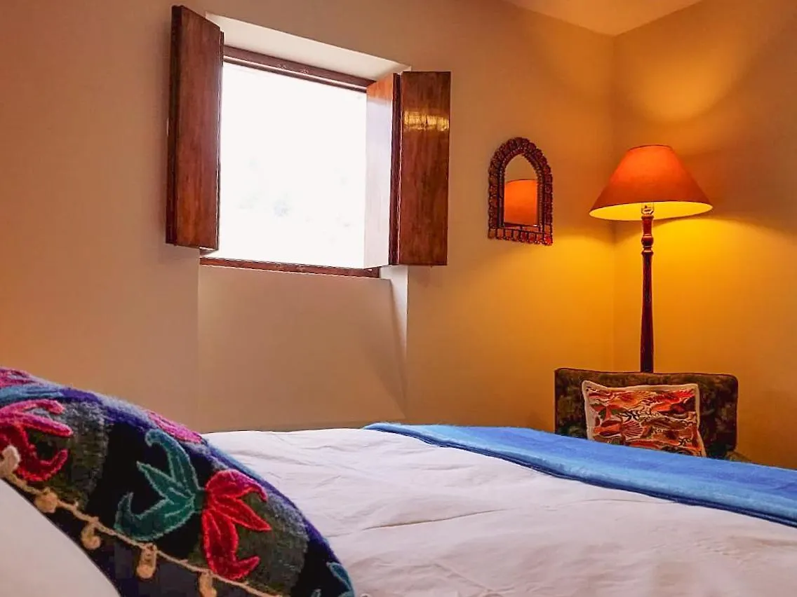 Casa Lunaloma - Boutique Apartments Quito Ecuador