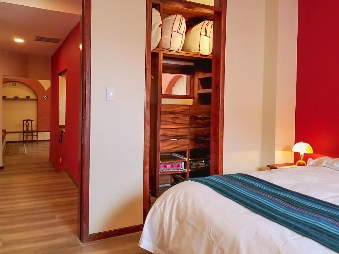 Casa Lunaloma - Boutique Apartments Quito 0*,  Ecuador