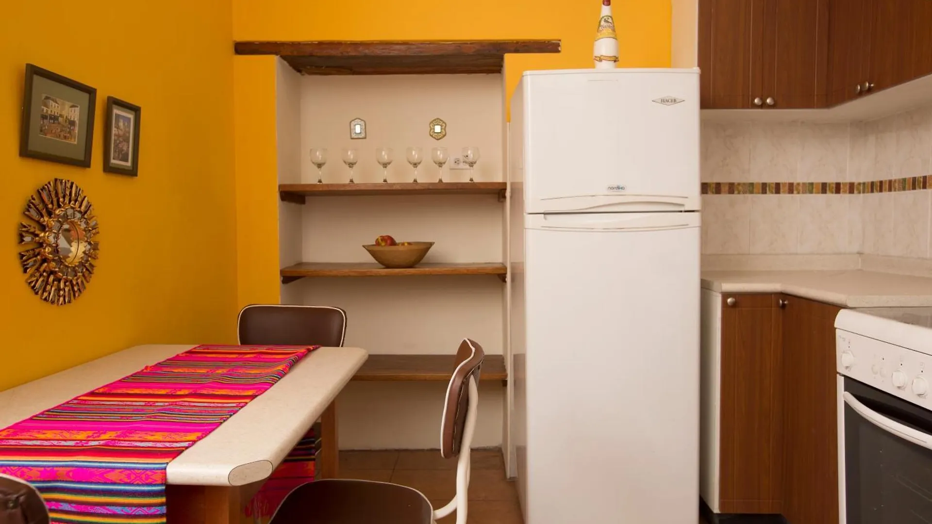 Casa Lunaloma - Boutique Apartments Quito
