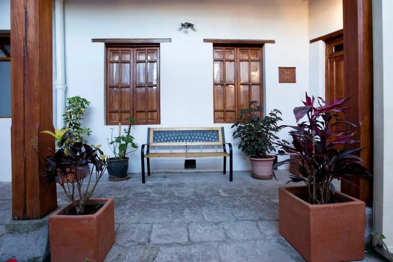 Casa Lunaloma - Boutique Apartments Quito