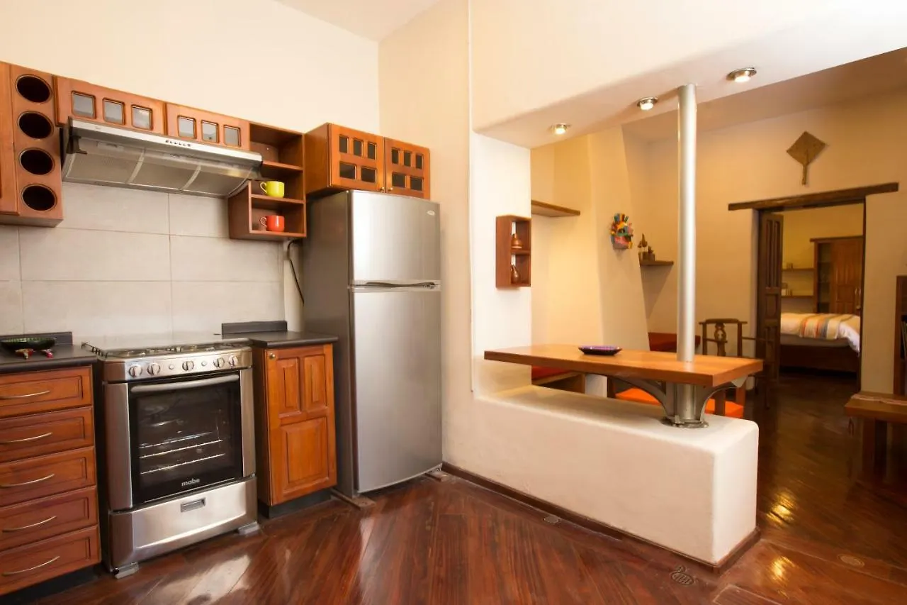 Casa Lunaloma - Boutique Apartments Quito