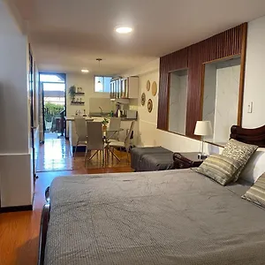 En Norte, & Independientes Apartment